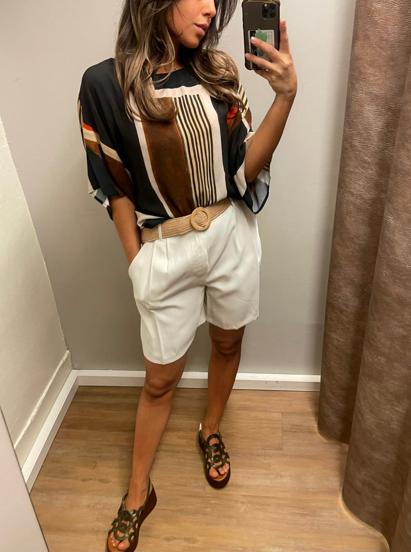 Shorts mit Gürtel