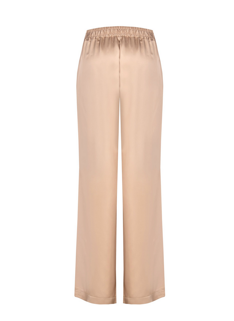 C5Rinascimento-rinascimento-madeinitaly-fashion-trendstore-trend-boutique-salzburg-neuekollektion-mode-kauflokal-c5