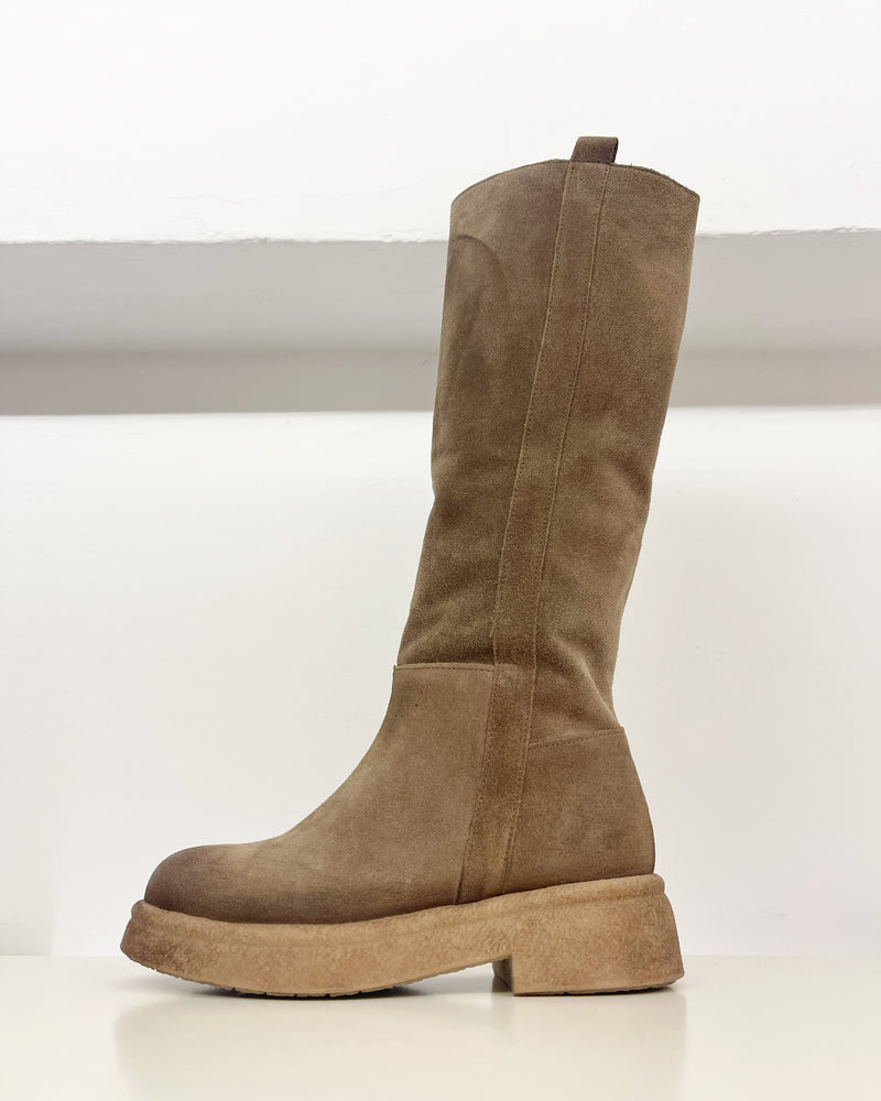 Rauleder Stiefel