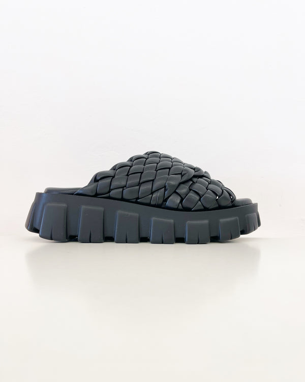 Plateausandalen